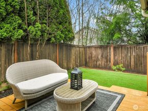 20310 Hollyhills Drive NE, Bothell WA 98011