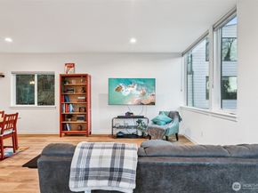 9302 Sturtevant Avenue S, Seattle WA 98118