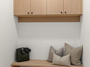 3832 32nd Avenue W, Seattle WA 98199