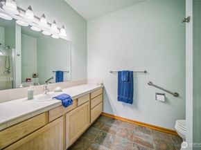 8151 E Seaview Drive, Port Orchard WA 98366