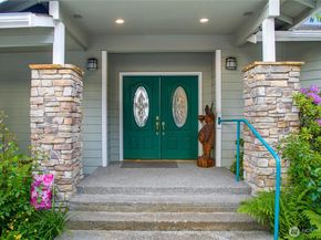 8151 E Seaview Drive, Port Orchard WA 98366