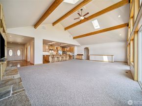 8151 E Seaview Drive, Port Orchard WA 98366