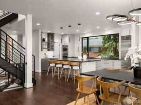 6038 50th Avenue NE A, Seattle WA 98115