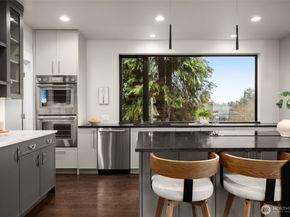 6038 50th Avenue NE A, Seattle WA 98115