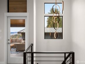 6038 50th Avenue NE A, Seattle WA 98115