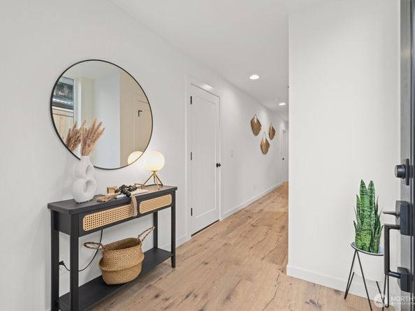 949 NW 61st Street, Seattle WA 98107