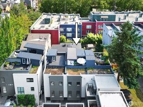 1117 34th Avenue B, Seattle WA 98122