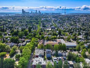 1117 34th Avenue B, Seattle WA 98122