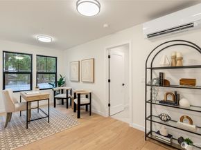 11116 116th Avenue NE 4, Kirkland WA 98033