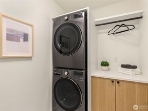 11116 116th Avenue NE 4, Kirkland WA 98033