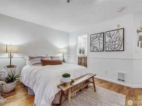 15805 Waynita Way NE D107, Bothell WA 98011