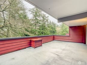 15805 Waynita Way NE D107, Bothell WA 98011