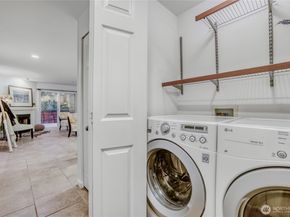 15805 Waynita Way NE D107, Bothell WA 98011