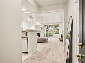 2244 132nd Ave SE B305, Bellevue WA 98005