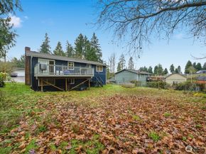 2012 S 332nd Street, Federal Way WA 98003