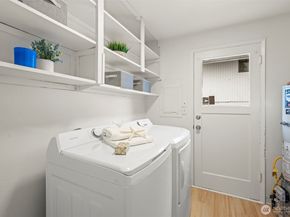 9728 57th Avenue S A, Seattle WA 98118