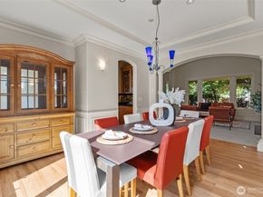 2129 204th Place NE, Sammamish WA 98074