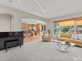 2129 204th Place NE, Sammamish WA 98074