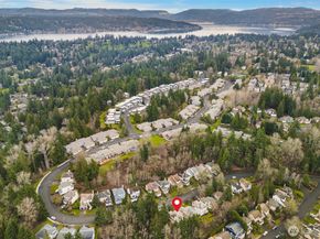 17431 NE 28th Street, Redmond WA 98052