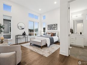 12237 137th Place NE 2806, Redmond WA 98052