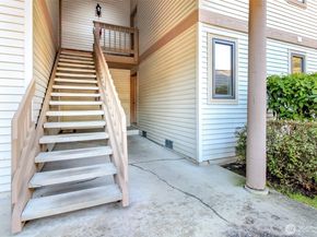 17311 119th LN SE J#3, Renton WA 98058