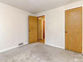 17311 119th LN SE J#3, Renton WA 98058