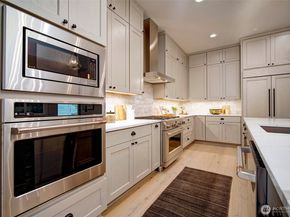 12819 NE 65th Lane, Kirkland WA 98033