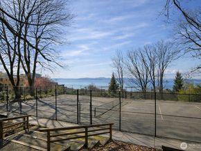 626 4th Avenue W 104, Seattle WA 98119