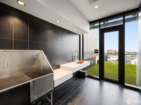 300 Virginia 3607, Seattle WA 98101