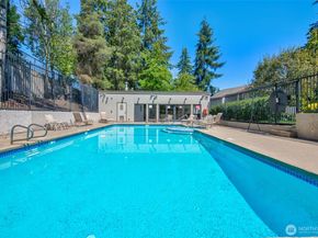 10401 NE 32nd Place A101, Bellevue WA 98004