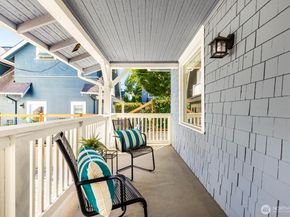 2423 3rd Avenue W, Seattle WA 98119