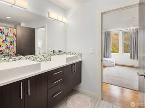 3344 E Republican Street, Seattle WA 98112