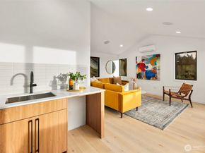 5244 23rd Avenue SW, Seattle WA 98106