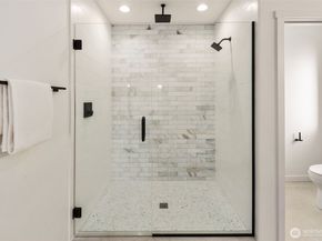 5244 23rd Avenue SW, Seattle WA 98106