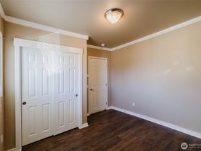 1104 E 31st Street, Bremerton WA 98310