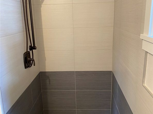 216 S 173rd Place, Burien WA 98148