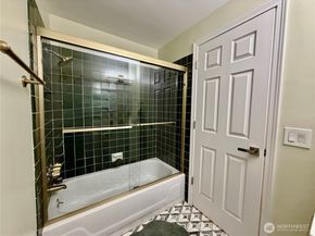 6208 Sycamore Place, Everett WA 98203