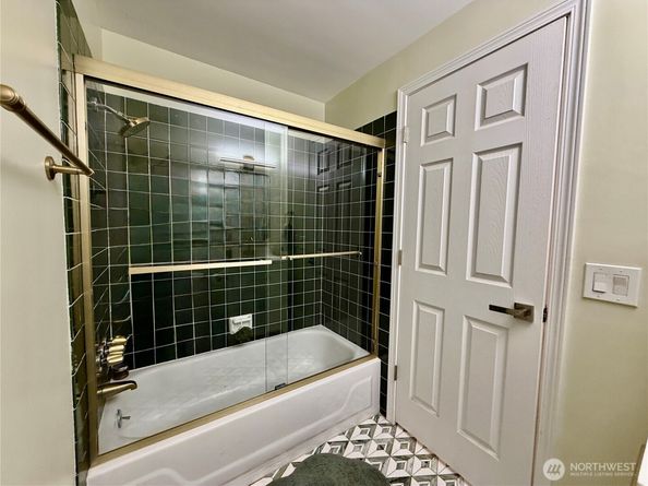 6208 Sycamore Place, Everett WA 98203