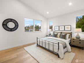 713 B N 70th Street, Seattle WA 98103