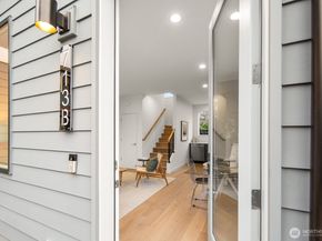 713 B N 70th Street, Seattle WA 98103