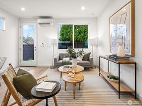 713 B N 70th Street, Seattle WA 98103