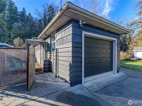 1121 Shelton Avenue SE, Renton WA 98058