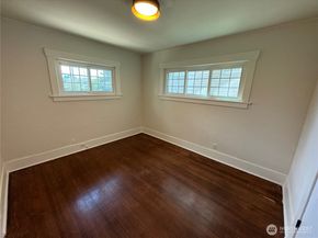 811 NE 66th Street, Seattle WA 98115