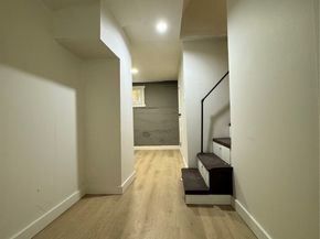 811 NE 66th Street, Seattle WA 98115
