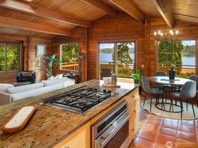 8121 SW 222nd Place, Vashon WA 98070