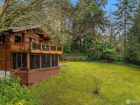 8121 SW 222nd Place, Vashon WA 98070
