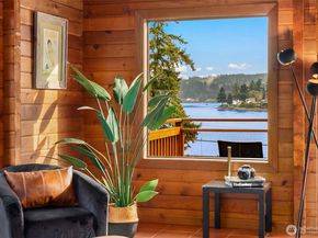 8121 SW 222nd Place, Vashon WA 98070