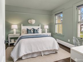 4004 Washington Avenue W, Seattle WA 98199