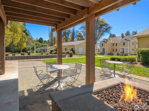 4004 Washington Avenue W, Seattle WA 98199