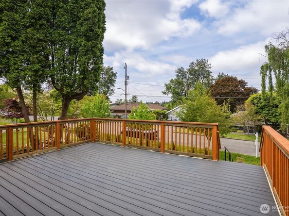 7934 20th Avenue SW, Seattle WA 98106
